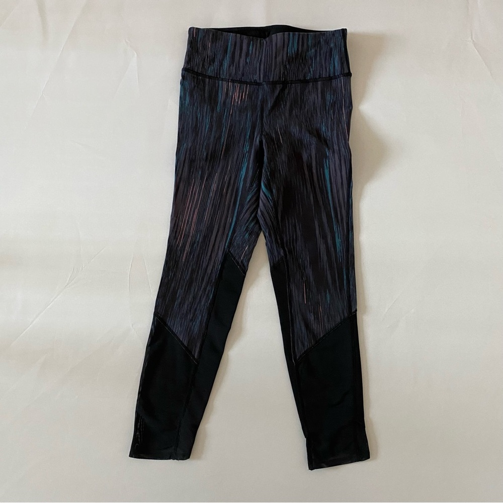 New Balance Mesh Calf Athletics Heat Leggings Women's size Small